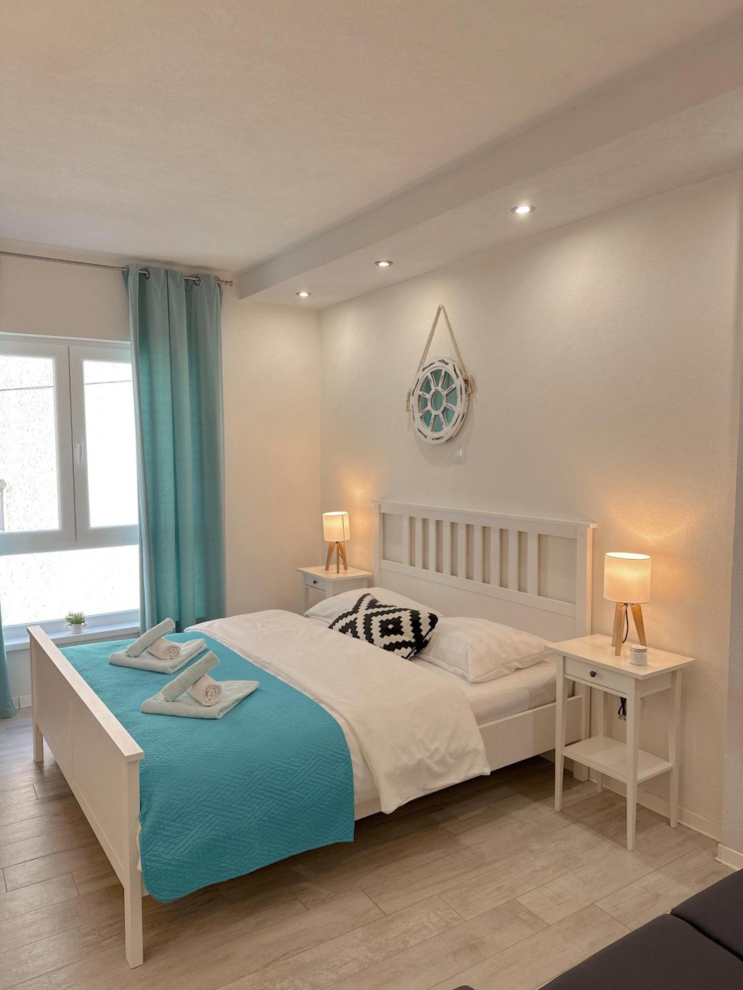 Anamari Apartments Zadar Bagian luar foto
